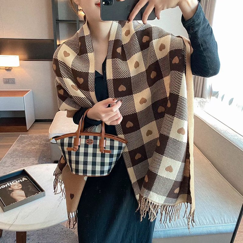 Warm Plaid Scarf