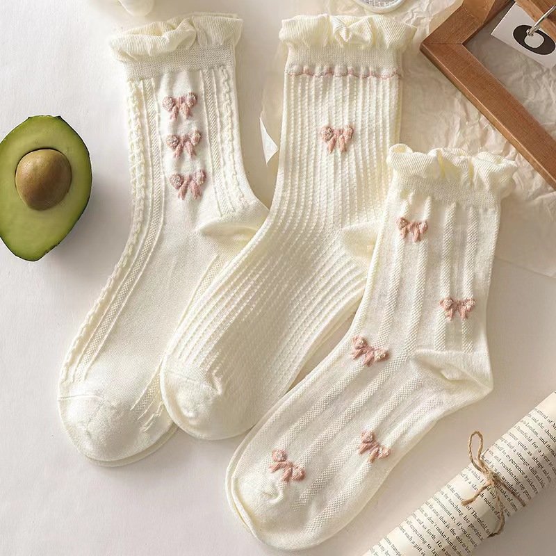 Cozy White Lace Socks for Women