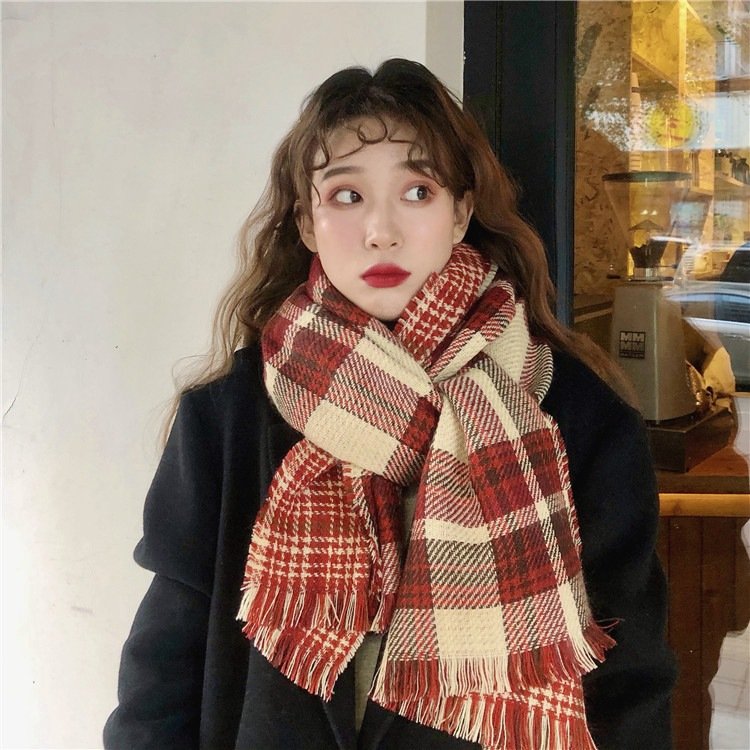 Cozy Plaid Scarf for Women, 4-Season Warmth