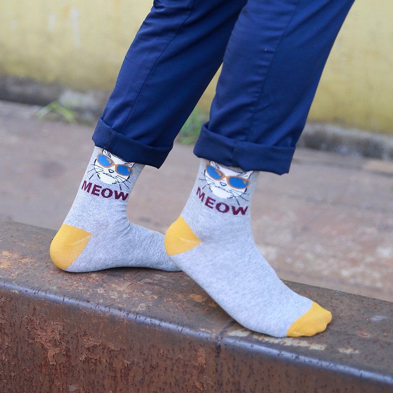 Feline Fun Men's Socks - Breathable & Sweat-Absorbent