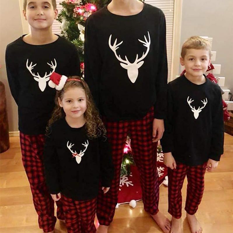 Cozy Christmas Matching Family Suits