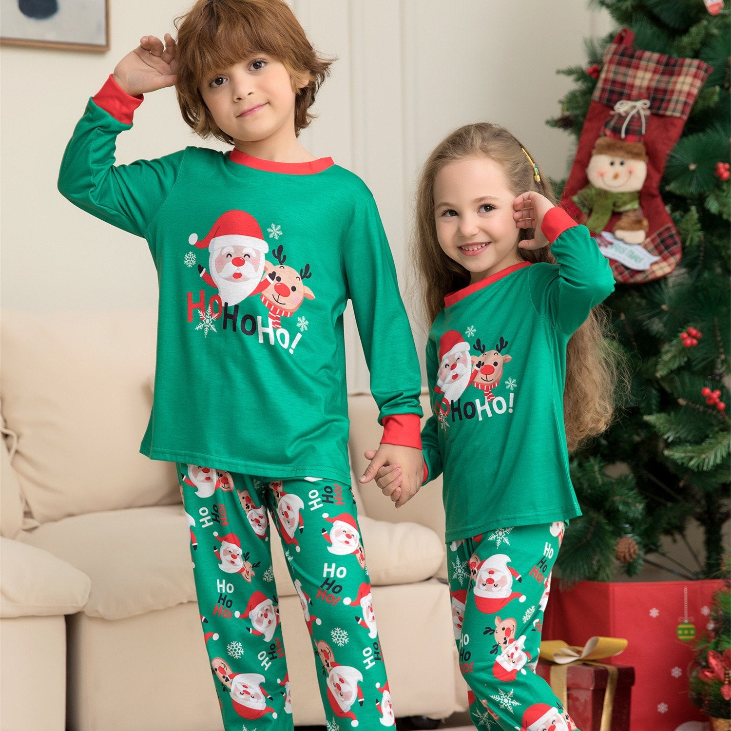 Cozy Christmas Parent-Child Suit Set