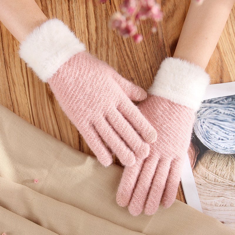 Touch Screen Women's Winter Gloves, Warm & Cozy 5-Finger Knit Gloves with Touch Screen Function