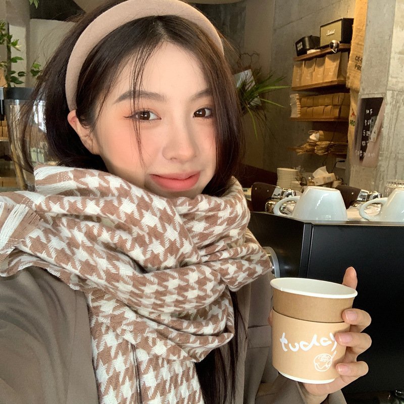 Warm Thousand Birds Check Scarf for Women