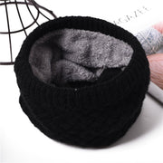 Stay Warm with Fleece-lined Scarf for Couples