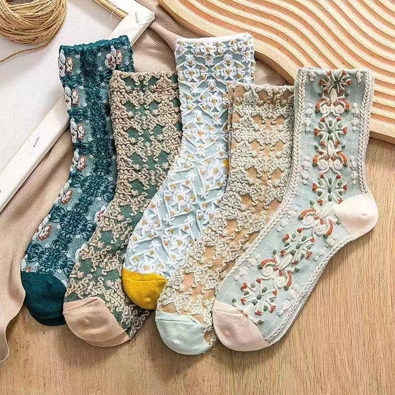 3D Relief Floral Socks for Women - Casual Comfort