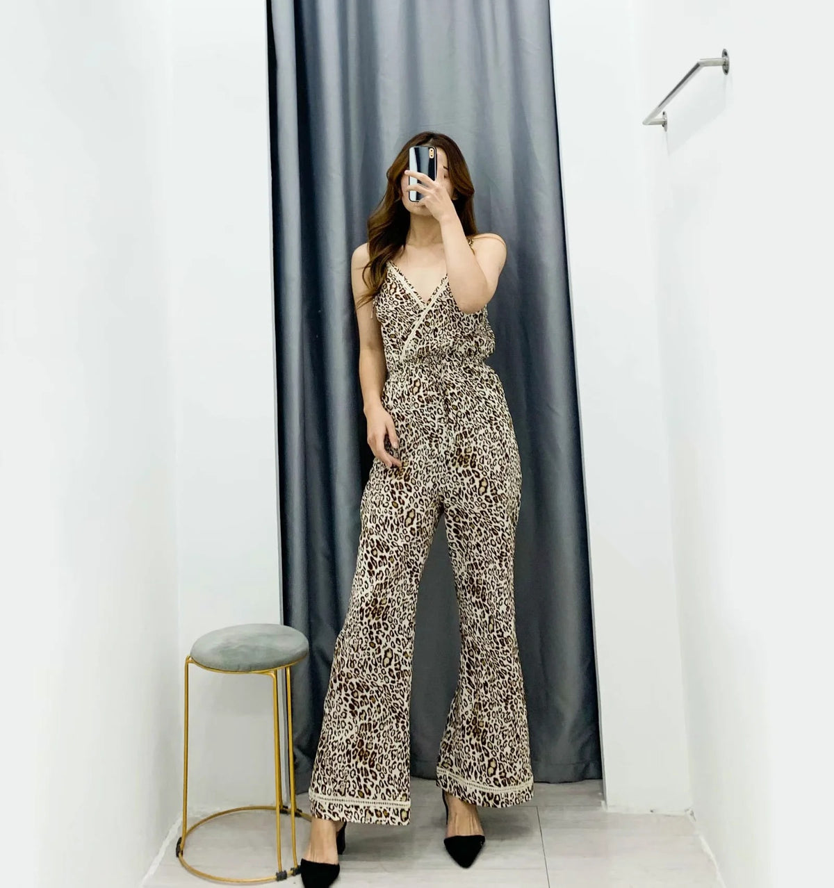 V-Neck Waist Wide-Leg Jumpsuit With Suspenders