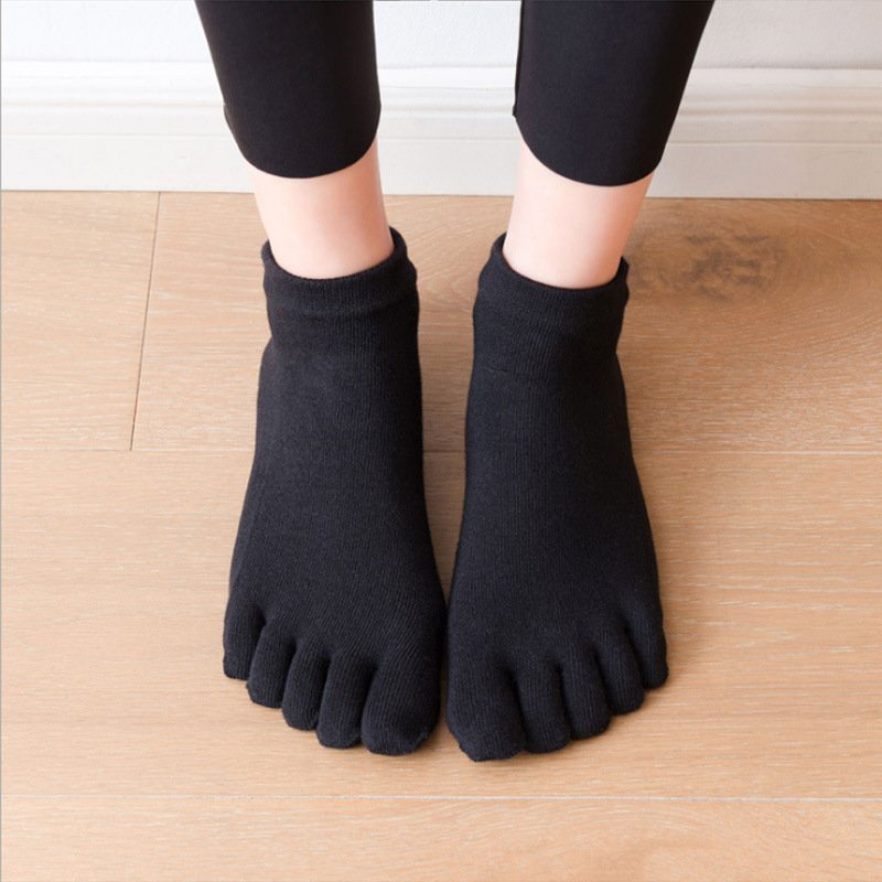 Five-toe Pilates Fitness Socks for Women