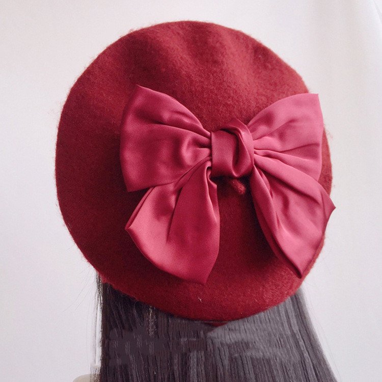 Chic Wool Beret