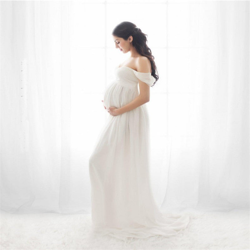 Elegant Strapless Chiffon Maternity Dress for Photoshoot