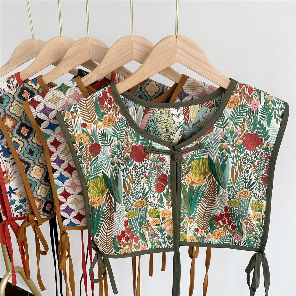 Add a Touch of Embroidery with this Fashionable Shawl