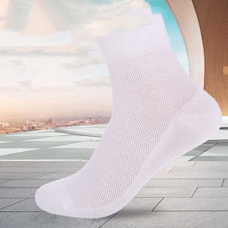 Men's Mid-Calf Socks in Solid Colors