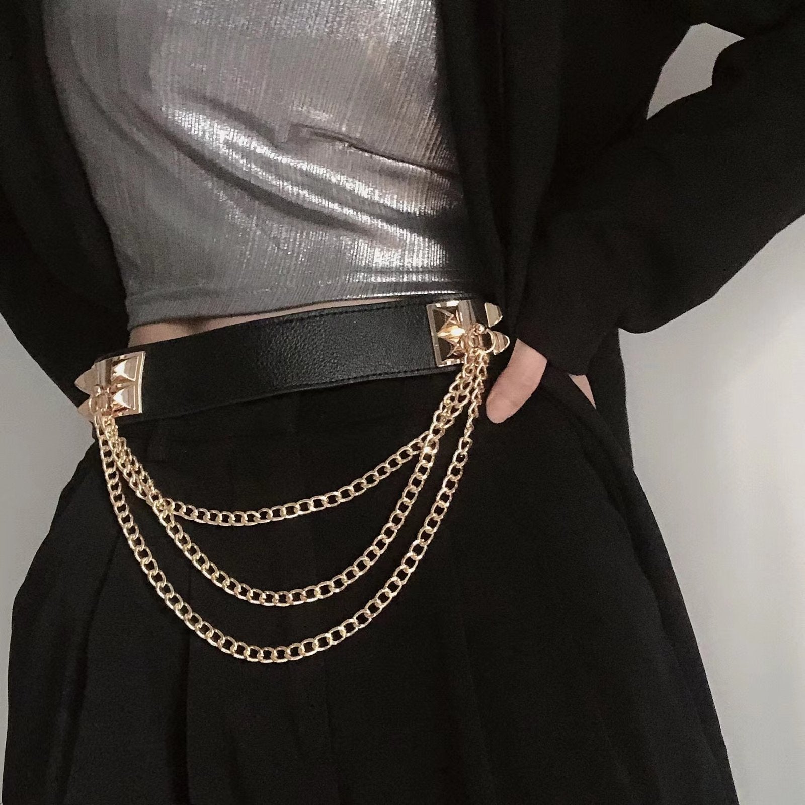 Black Chain Belt for Women, Elastic Stretch, Adjustable Waist, Punk Style Rivet Accent