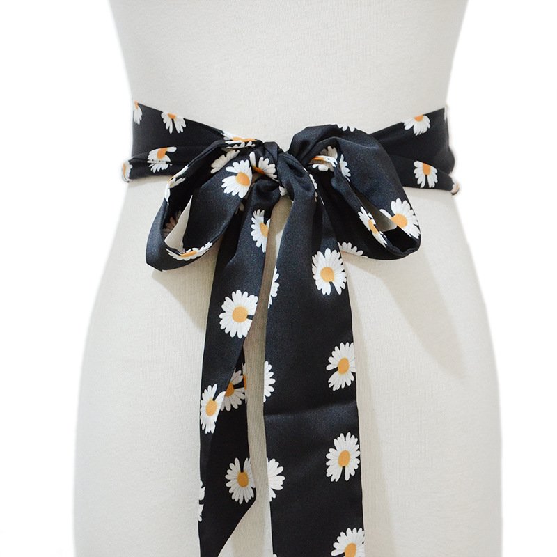 Elegant Daisy Lace Belt for Women