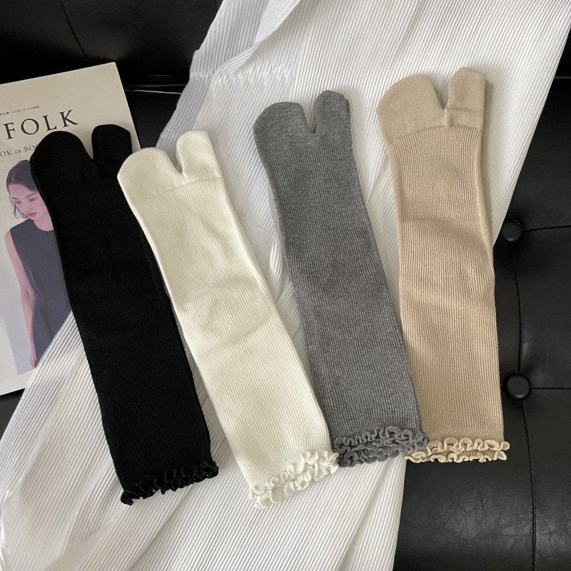 Artistic Mid-Calf Women's Socks with Split Toe