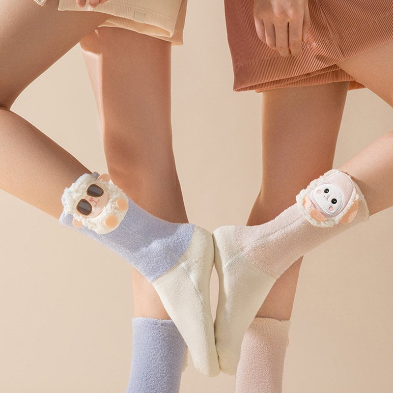 Stay Warm Outdoor Socks with Rechargeable Heaters