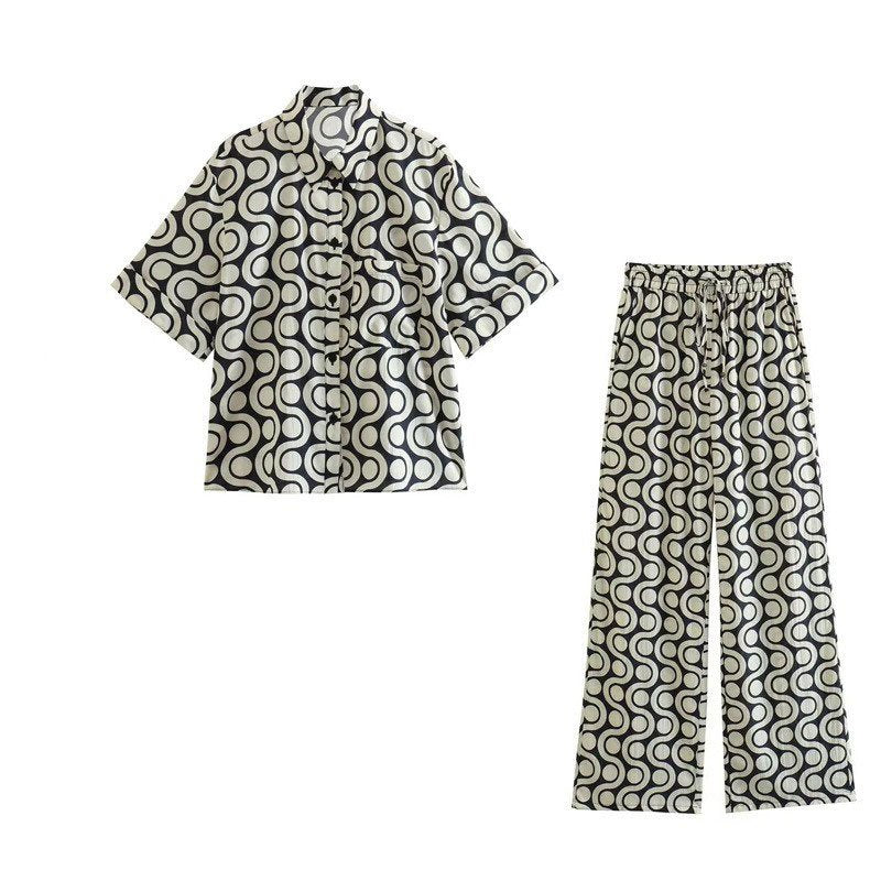 Casual Quarter Sleeve Shirt with Pockets Trousers Set