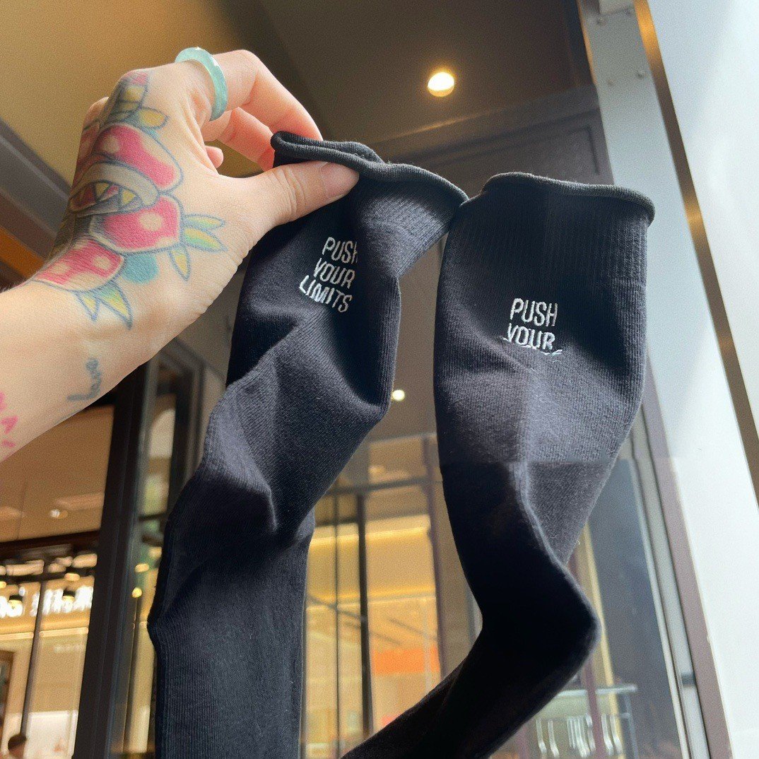 Elegant Heel Letter Embroidery Socks for Women