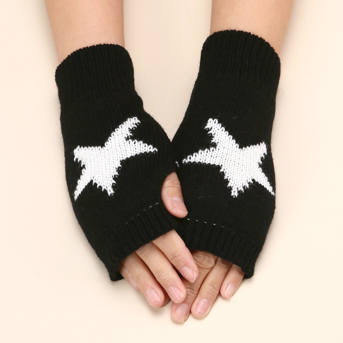 Warm Five-Pointed Star Gloves Oversleeve for Winter