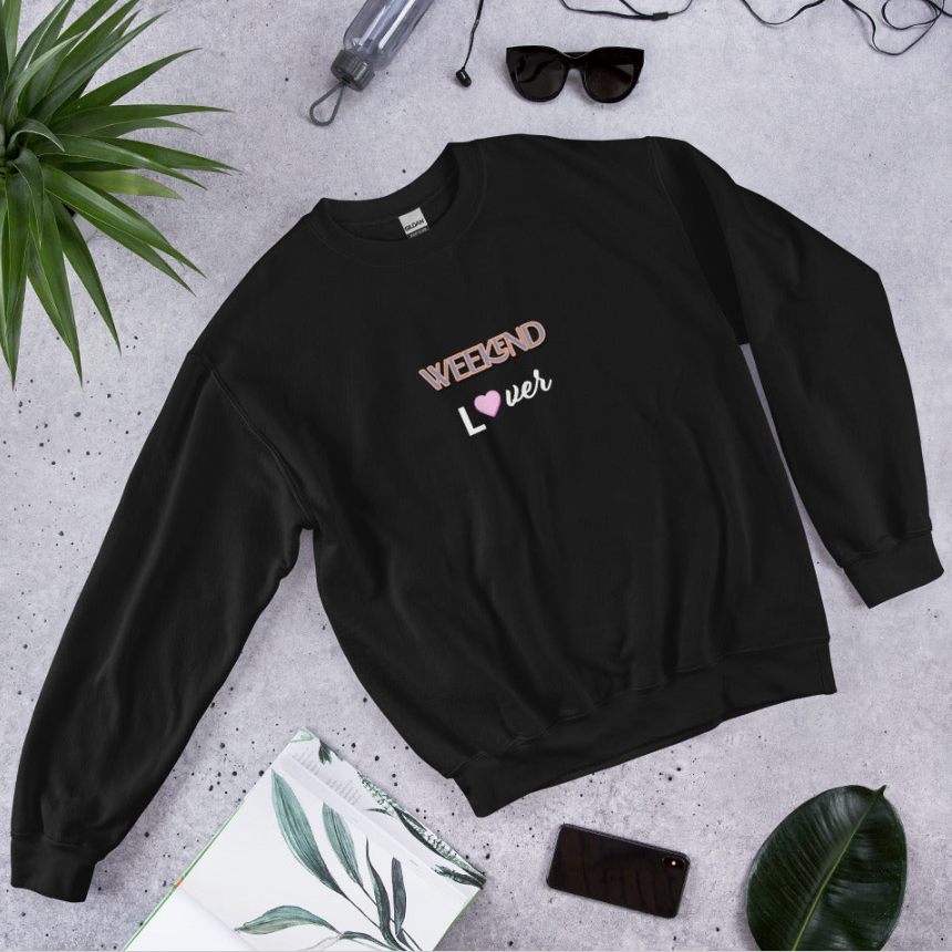 Weekend Lover Unisex Streetwear Graphic Sweatshirt