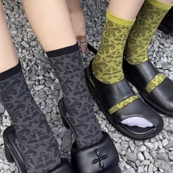 Cute Roll Grass Pattern Mid-calf Socks for Women & Men