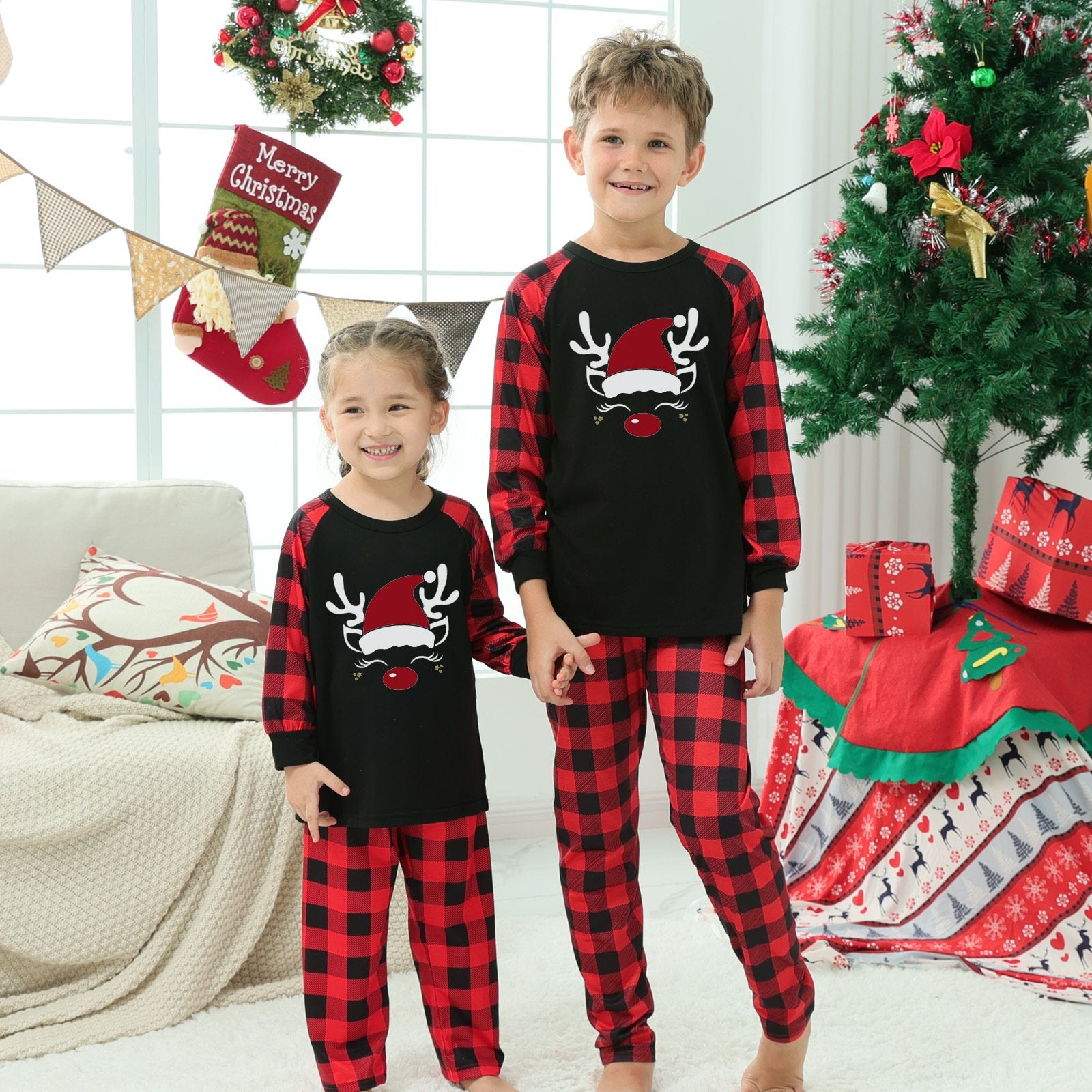 Cozy Plaid Parent-Child Christmas Pajamas Set