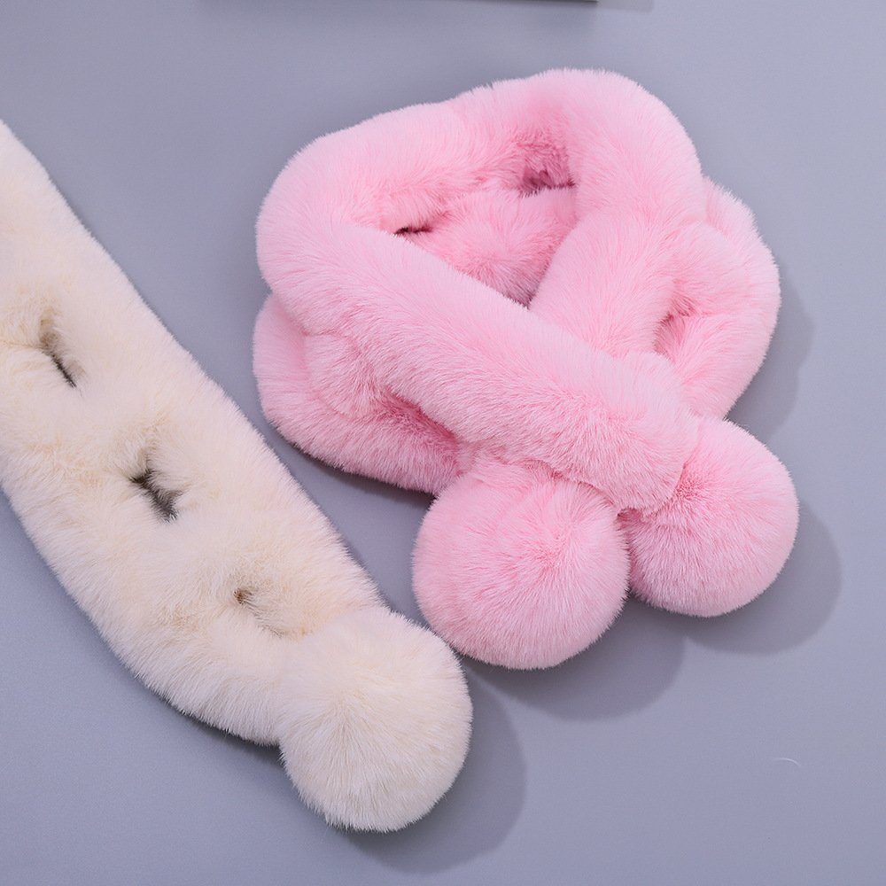 Warmth in Two Sides: Eco-Friendly Fur Scarf