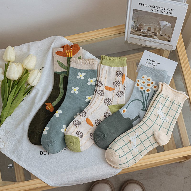 Vintage Floral Mid-Calf Cotton Socks for Women