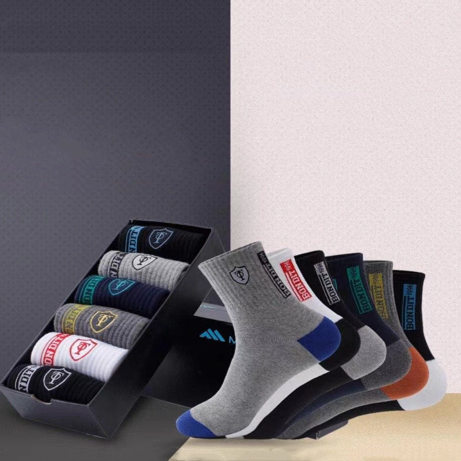 Men's Mid-Calf Sports Socks with Deodorant & Sweat-Absorbing Properties