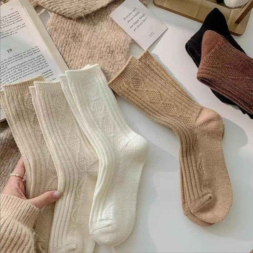 Warm Rhombus Wool Socks for Women