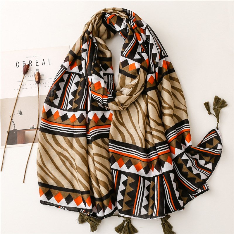 Add Vintage Charm with Retro Ethnic Style Scarf