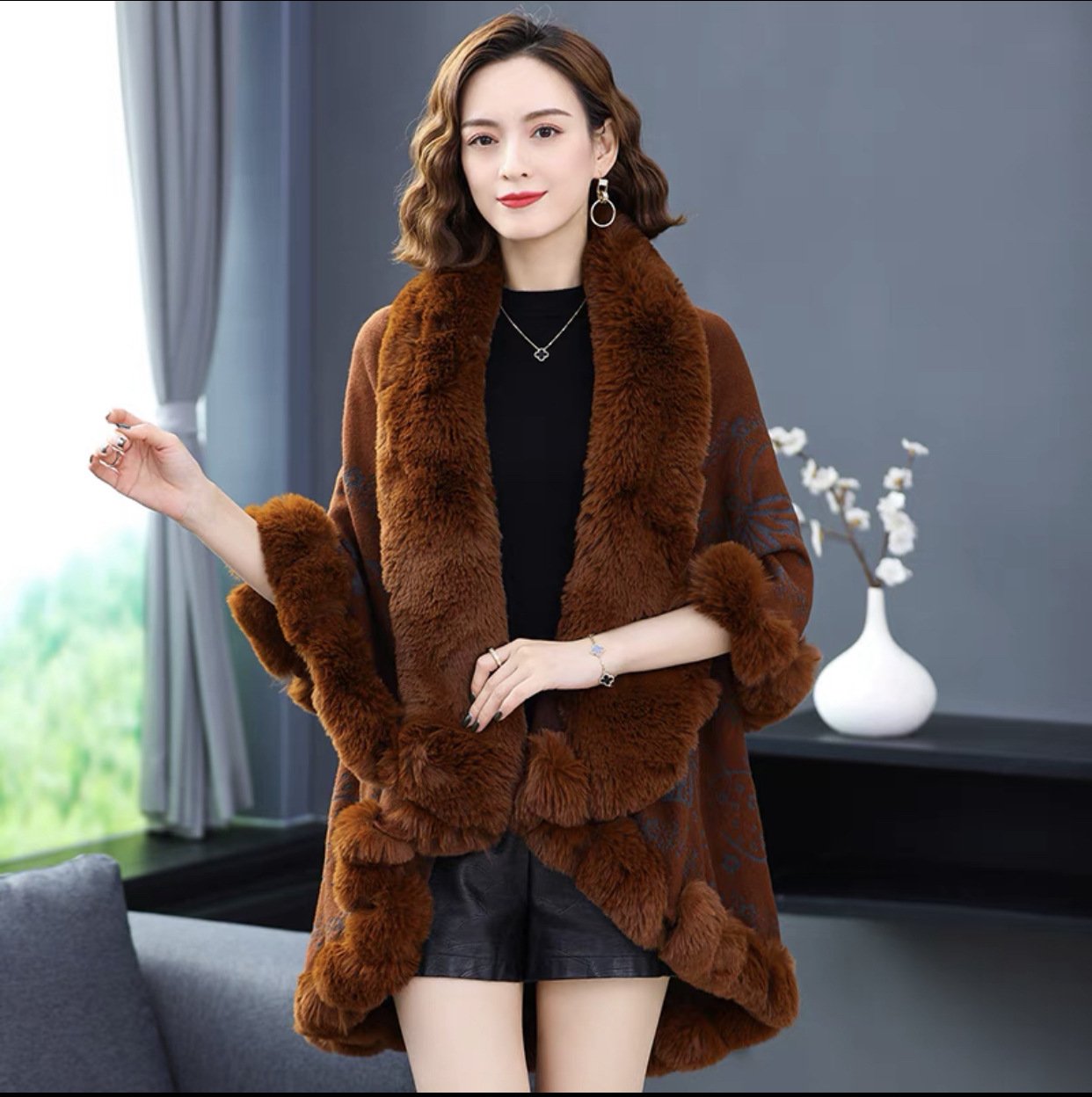 Plus Size Women's Elegant Shawl Cape in Imitation Cashmere