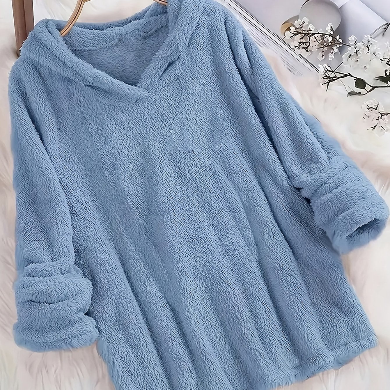 Plus Size Women's Solid Color Long Sleeve Hooded Fleece-Lined Plush Sweatshirt