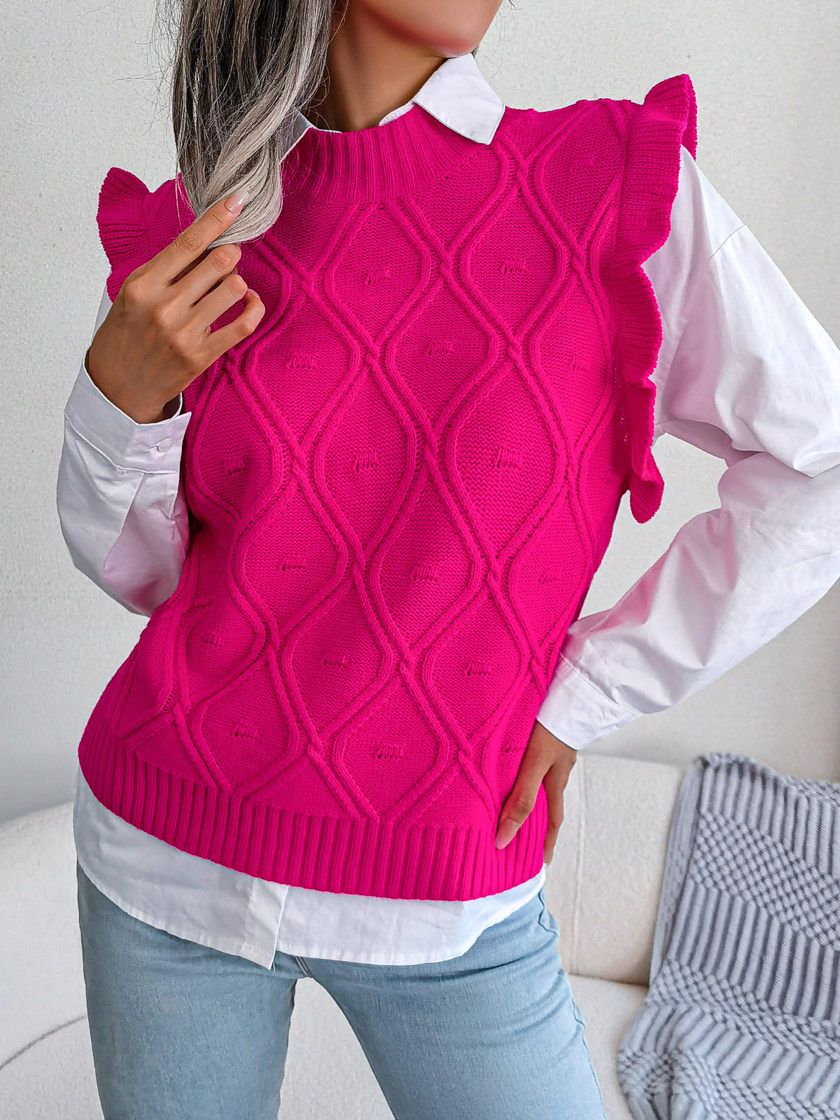 Women Ruffled Diamond Knit Sweater Vest