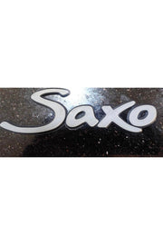 Saxo emblem badge
