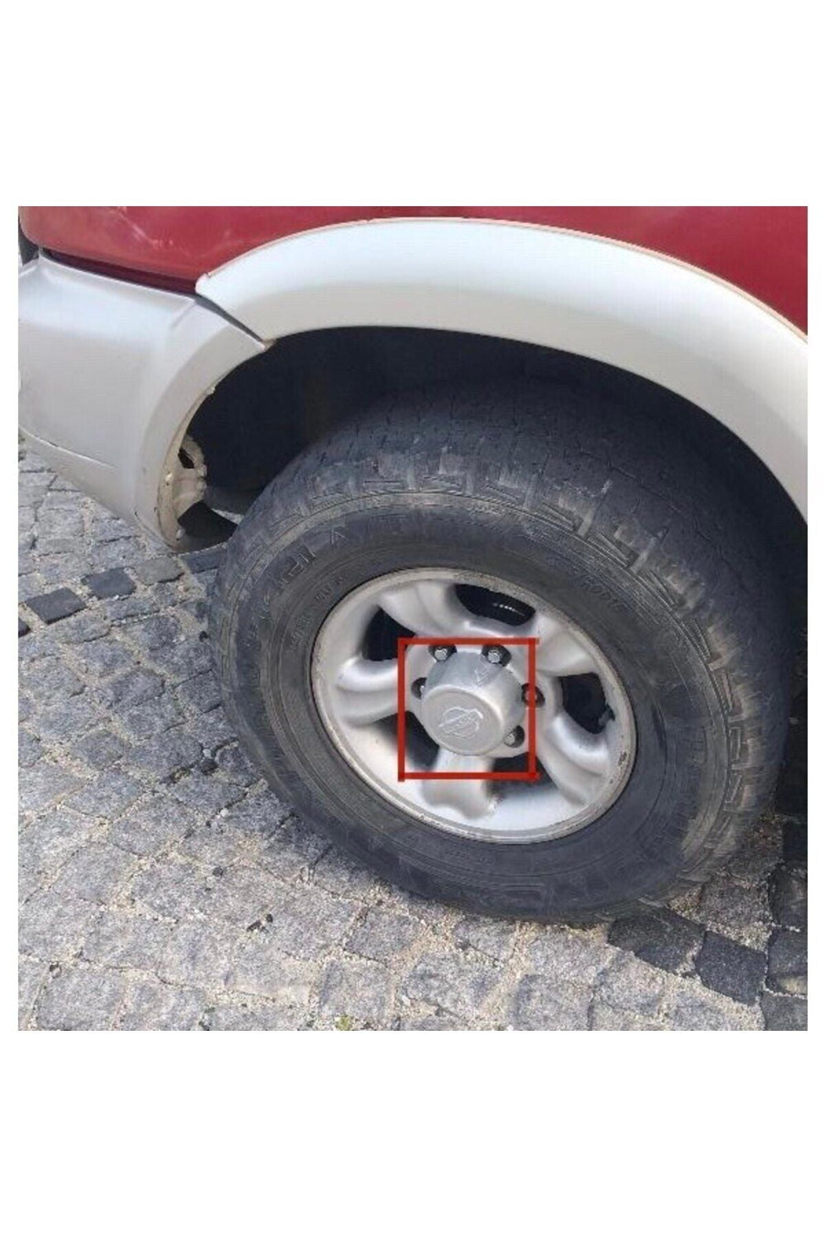 Nissan Terrano Wheel Center Cap