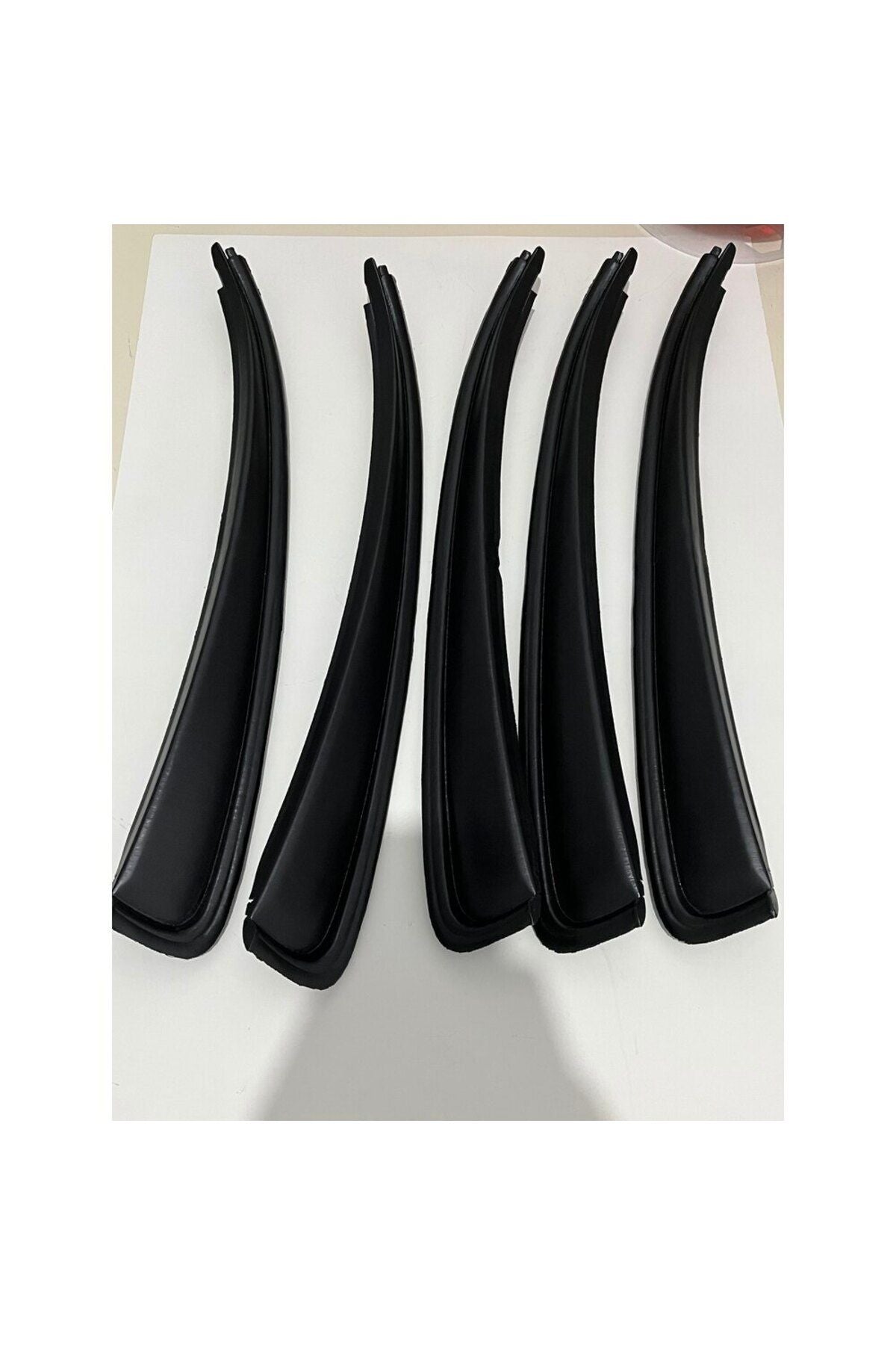 Toyota Corolla 99-02 Rear Fender Molding