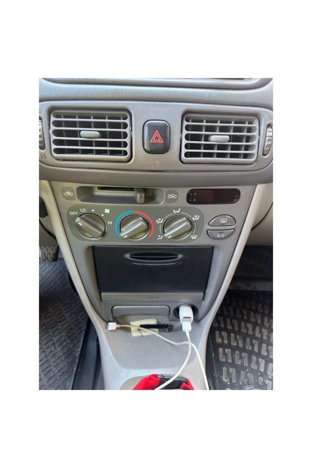 Toyota Corolla Terra 99-01 Taschenabdeckung