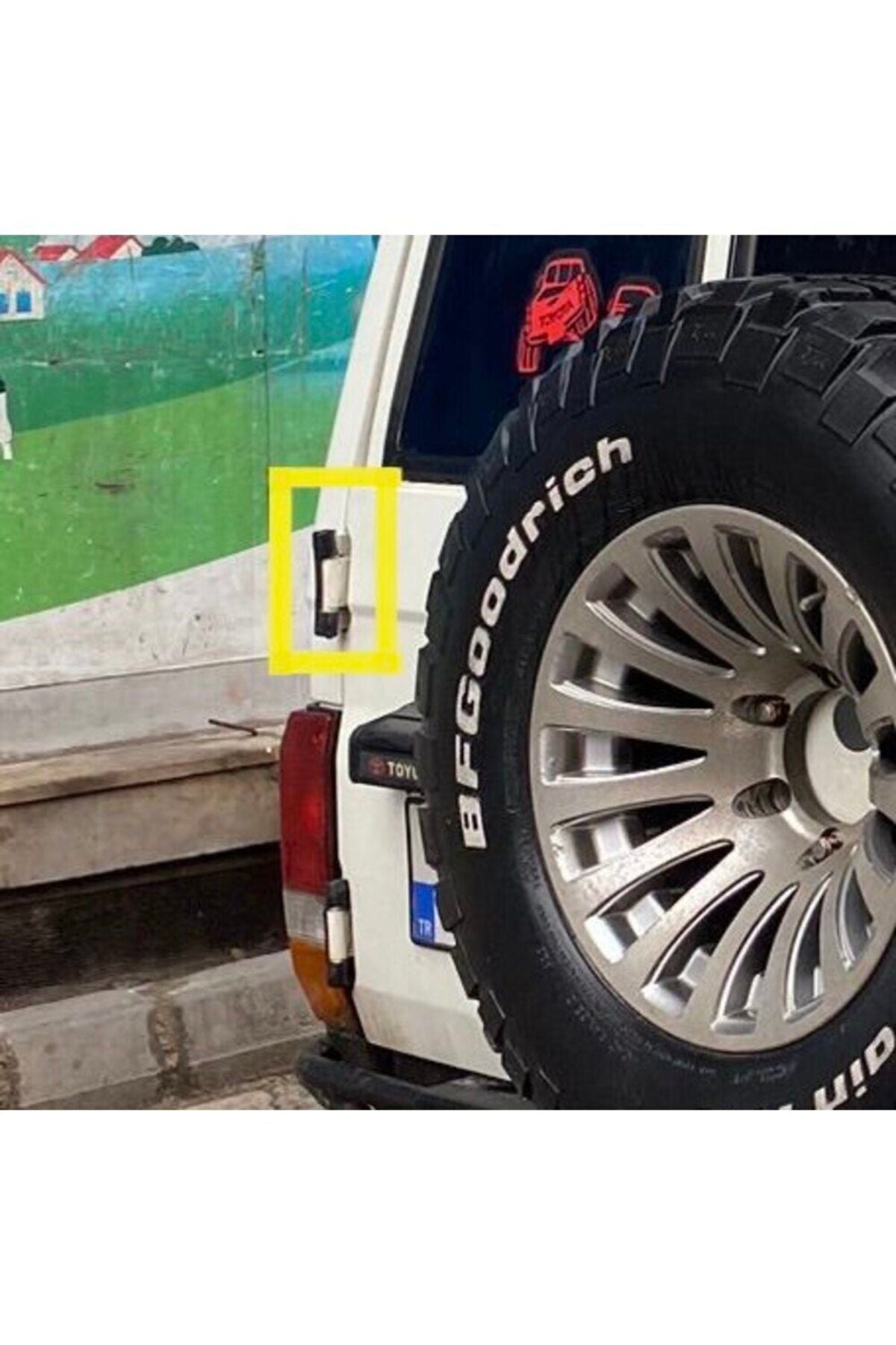 Toyota Land Cruiser Door Hinge Cover