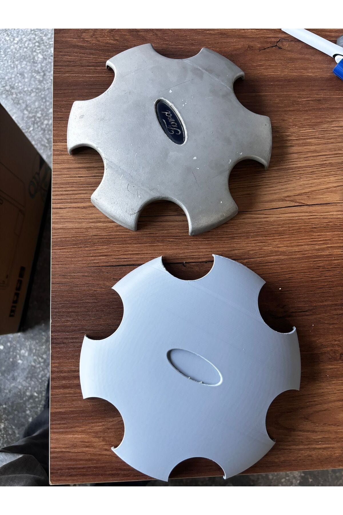 Ford Mondeo Wheel Center Cap