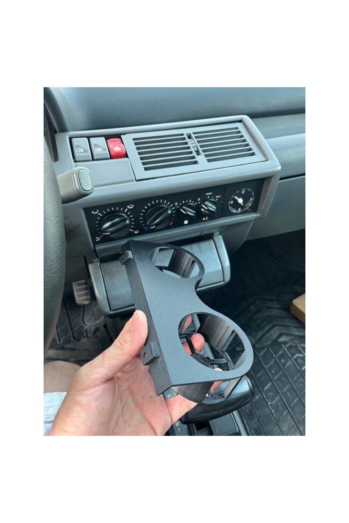 Clio 1 (91-98) Cup Holder