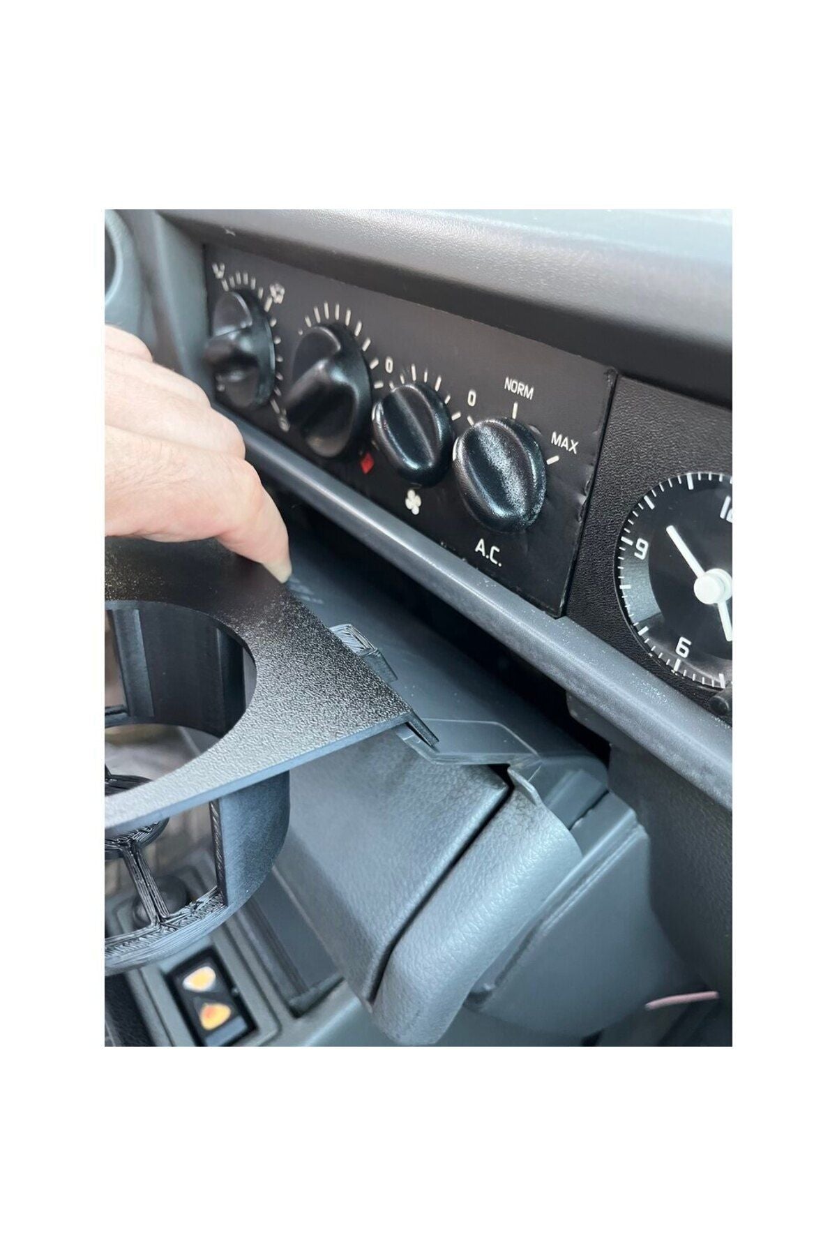 Clio 1 (91-98) Getränkehalter