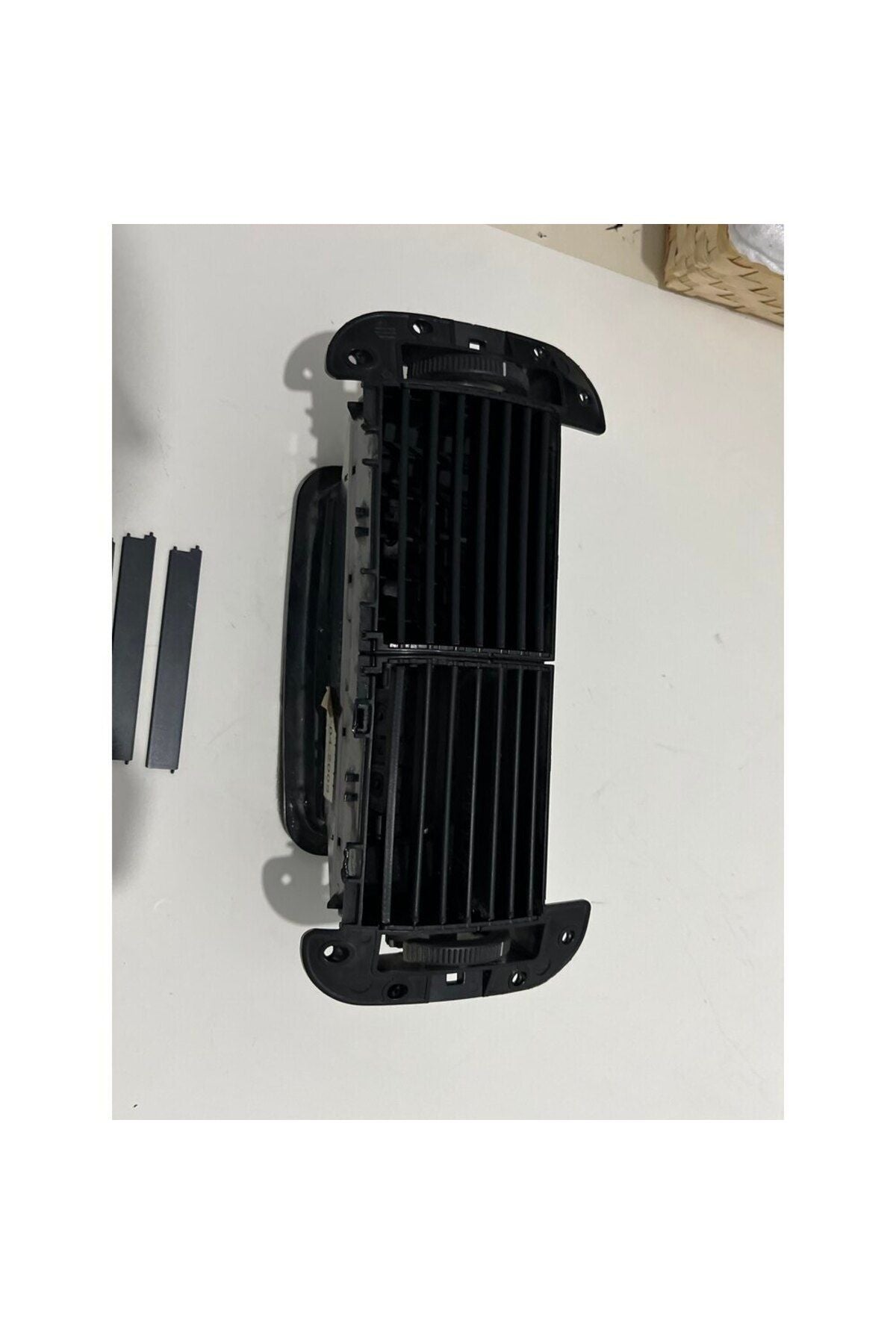 Volkswagen Polo 03-09 Compatible Heater Grille Bars