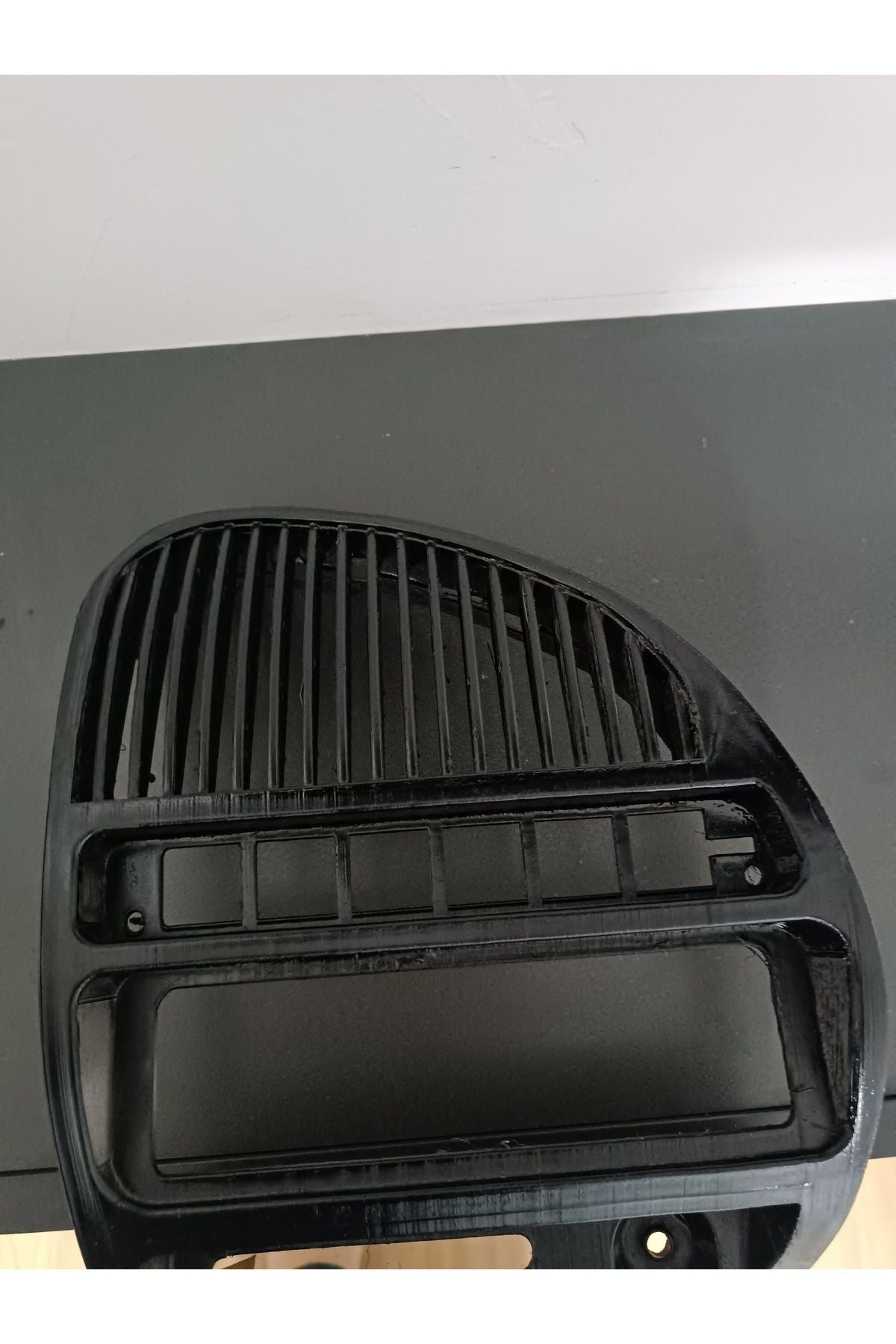 Citroen Saxo Center Console with fixed heater grill