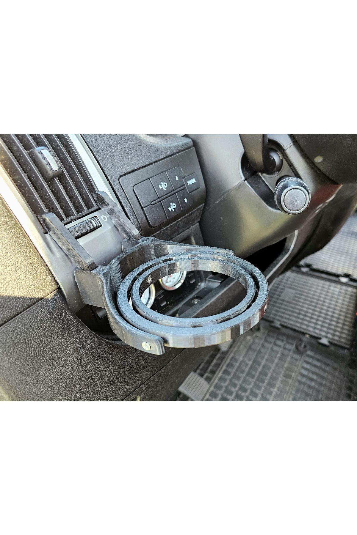 Non-spill cup holder