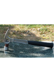 Spring loaded stable hammer