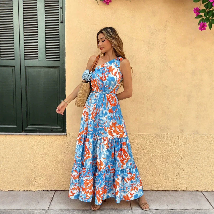 Elegant Sleeveless Evening Gown for Ladies