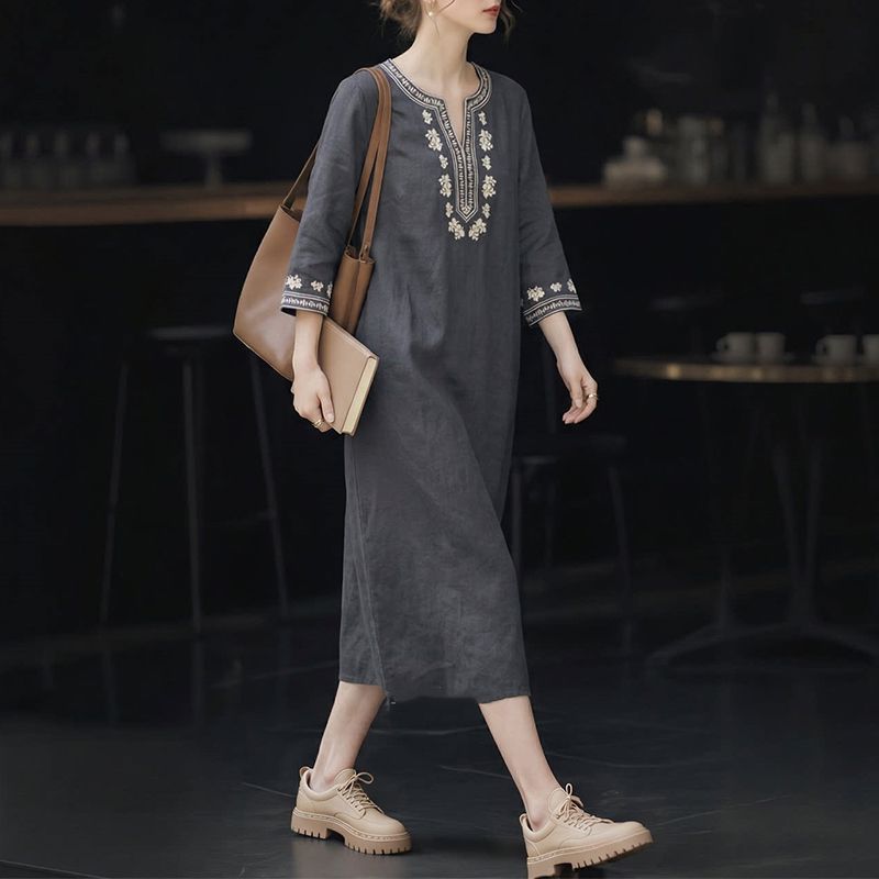 Artistic Vintage Lace-trimmed Embroidered Mid-sleeve Cotton-linen Dress