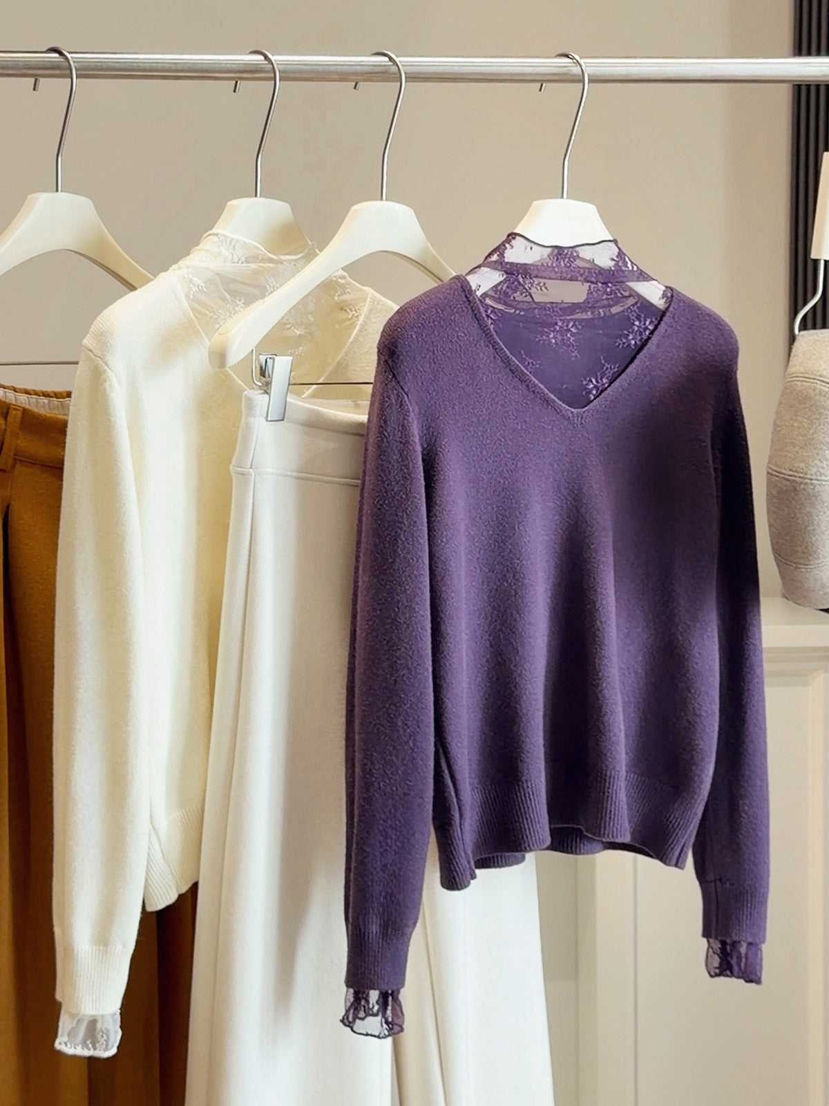Lace-panel Fake Two-piece V-neck Knitted Sweater