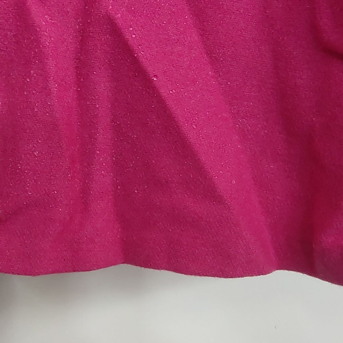 Elegant Sleeveless Figure-flattering French-style Skirt with a Cinched Waist and Sophisticated Charm